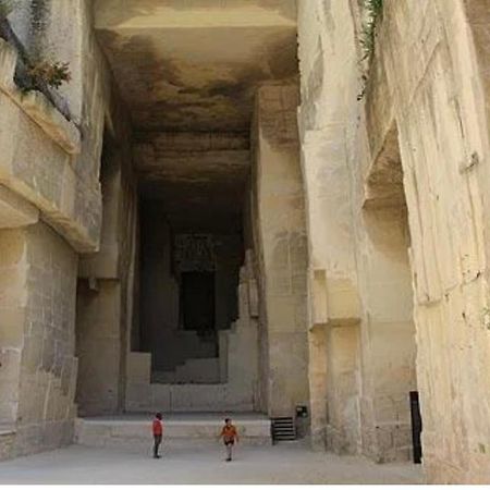 Lou Bonur Les Baux-de-Provence Exterior foto